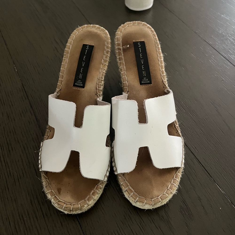 Steve Madden sandals